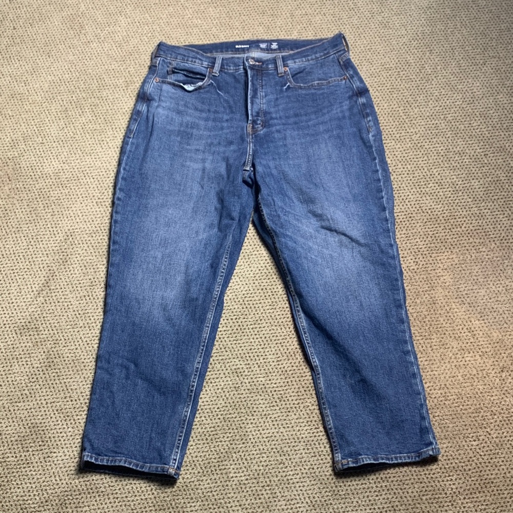 Old Navy Relaxed Fit Curvy Jeans in Deep Blue